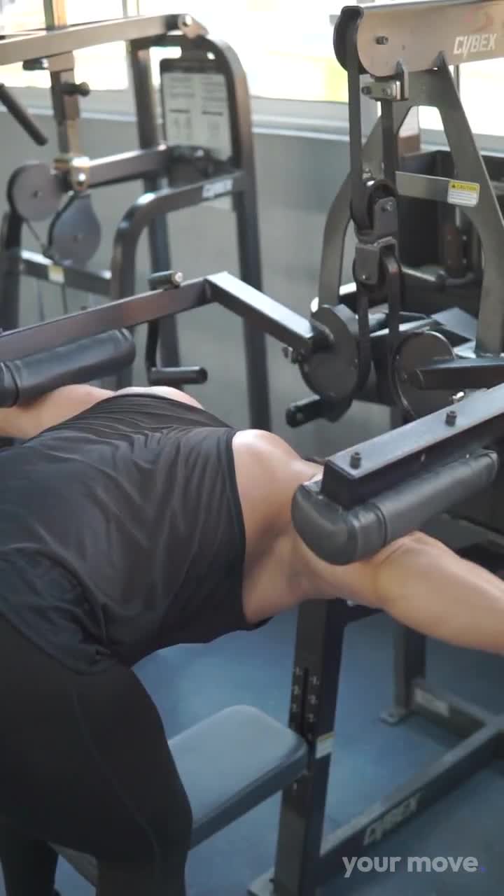 Machine Reverse Fly exercise demonstration video
